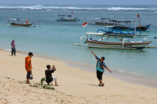 Wisata Pantai Pandawa...