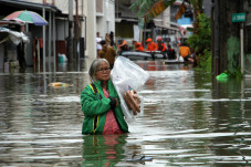 Ratusan Rumah Terendam...