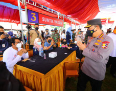 Gelar Akselerasi Vaksinasi...