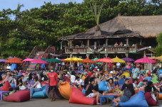 Libur Natal, Wisatawan...