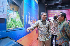 SIG dan Pelindo Perkuat...
