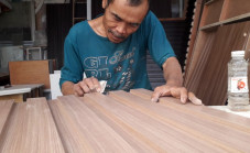 Berdayakan Warga Sekitar,...