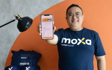 Moxa Tawarkan Pinjaman...
