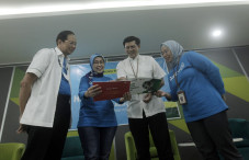 Adaro Gandeng Rumah...