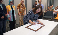 Danamon bersama MUFG,...