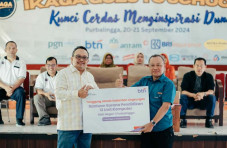 BTN Serahkan Bantuan...