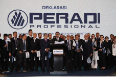 PERADI Profesional Resmi...