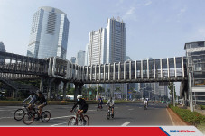 Jakarta Berlakukan PSBB...