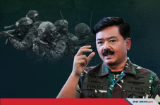 Panglima TNI Terjunkan...