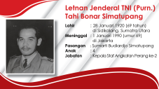 8 Pahlawan Nasional...