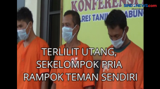 Terlilit Utang, Sekelompok...