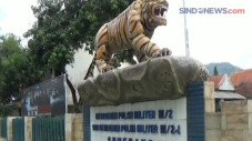 Anggota TNI Dikeroyok...