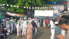 Sambut Rizieq Shihab,...