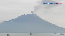 Gunung Ile Lewotolok...