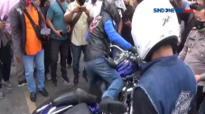 Konvoi Tanpa Surat Kendaraan,...