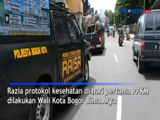 Razia Hari Pertama PPKM,...