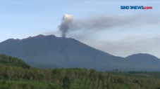 Erupsi Gunung Raung,...