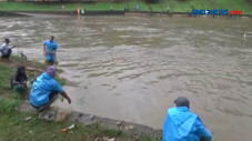Warga Meraup Rezeki...