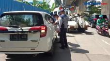 Video Pengemudi Mobil...