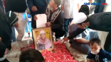 Pemakaman Anton Medan...