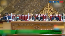 DPR Setujui Penggabungan...