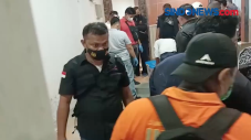 Gegana Masuk ke Dalam...