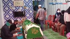 Dimakamkan Hari Ini,...