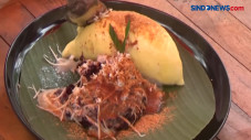 Mencicipi Ketan Sambal...