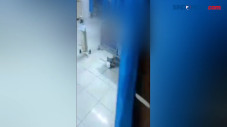 Pasang Tabung Oksigen...