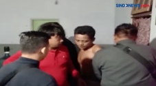 Cinta Ditolak Air Keras...