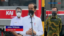 Presiden Jokowi Tinjau...