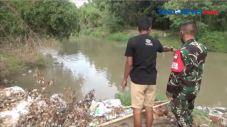 Tak Bisa Berenang, Balita...
