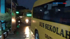 Bus Sekolah Jadi Kendaraan...