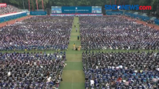 Upacara Wisuda Kelulusan...