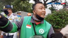Adu Mulut Antara Pengemudi...