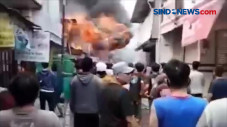 10 Rumah Ludes Terbakar...