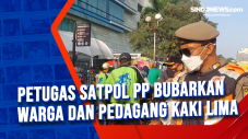 Petugas Satpol Pp Bubarkan...