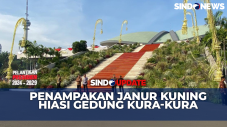 Janur Kuning dan Sejumlah...