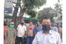 Belum Terima Bantuan,...