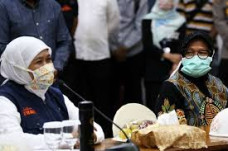 Risma Akhirnya Teken...