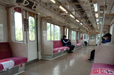 KRL Rawan Penyebaran...