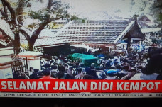 Ratusan Pelayat Antarkan...