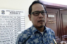 Fraksi PDIP Tolak Pansus...