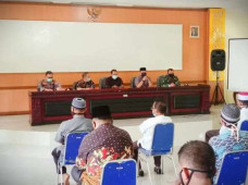 Banyak Pelanggaran,...