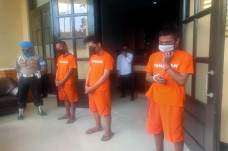 Keluarga Ferdian Cs...