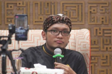Bolak-balik Melakukan...