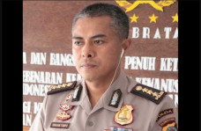 Oknum Polisi Tembak...