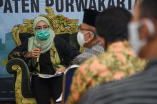 Hari Terakhir PSBB,...