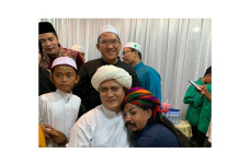 Gus Anom Hibahkan Keuntungan...