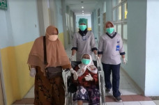 Rahasia Kesembuhan Nenek...